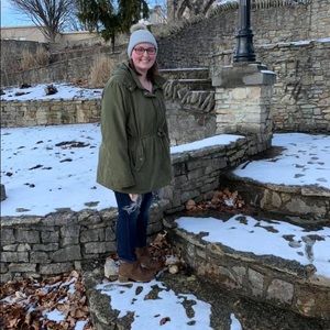 Meet your Posher, Ashley